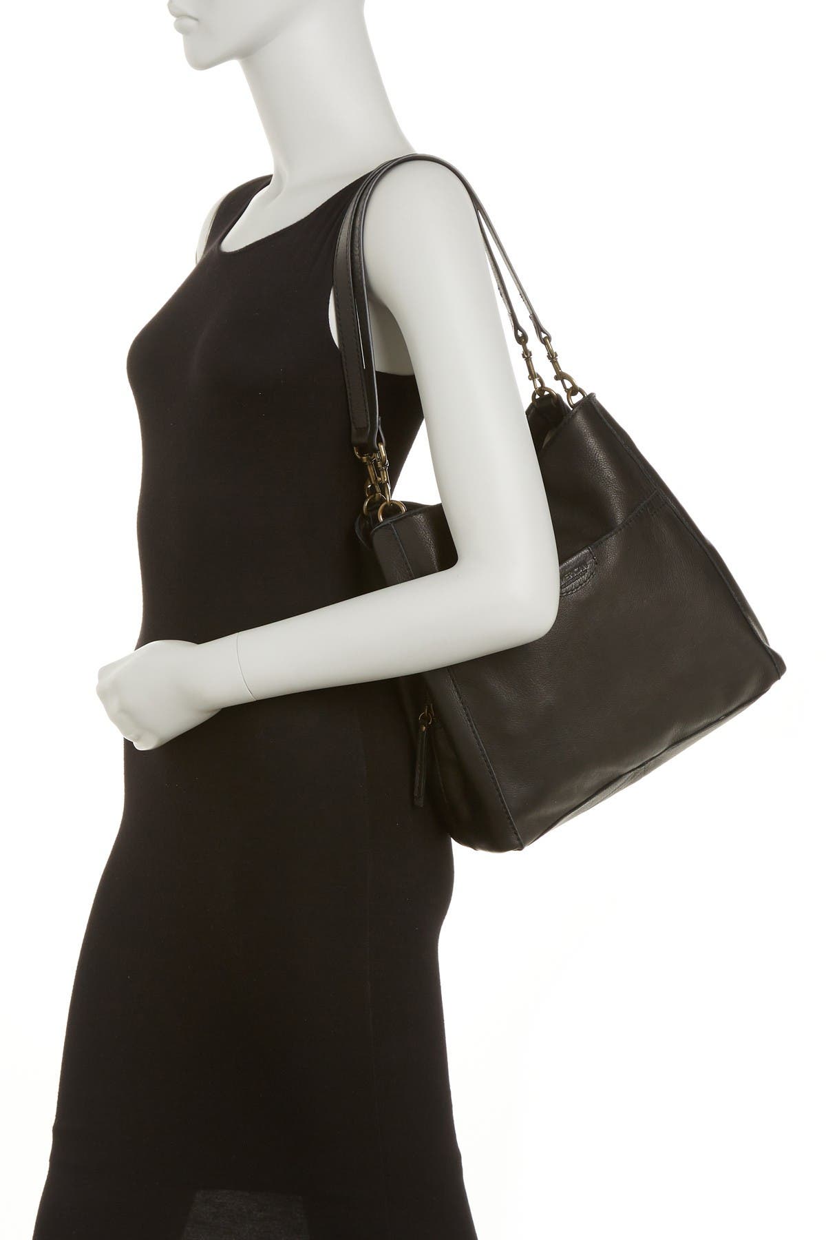 AMERICAN LEATHER CO. Austin Leather Bucket Bag, Alternate, color, Black Smooth