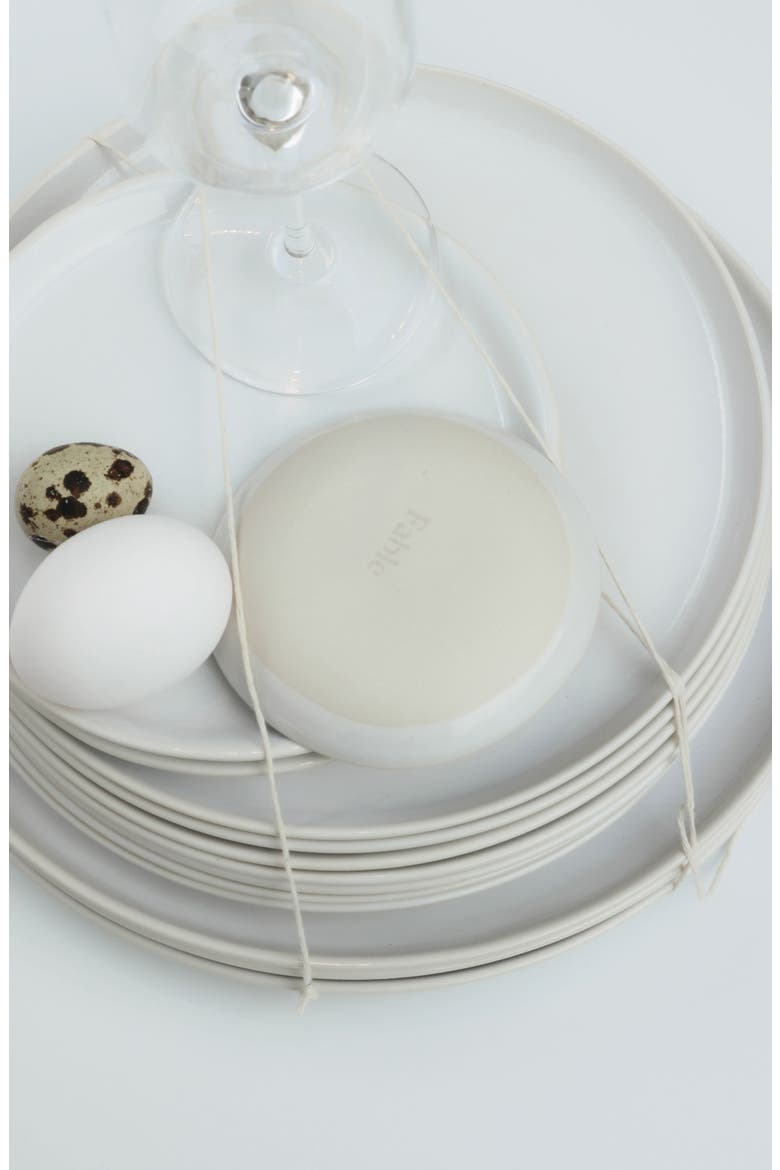 The Little Set of 4 Plates, Alternate, color, PEARL WHITE