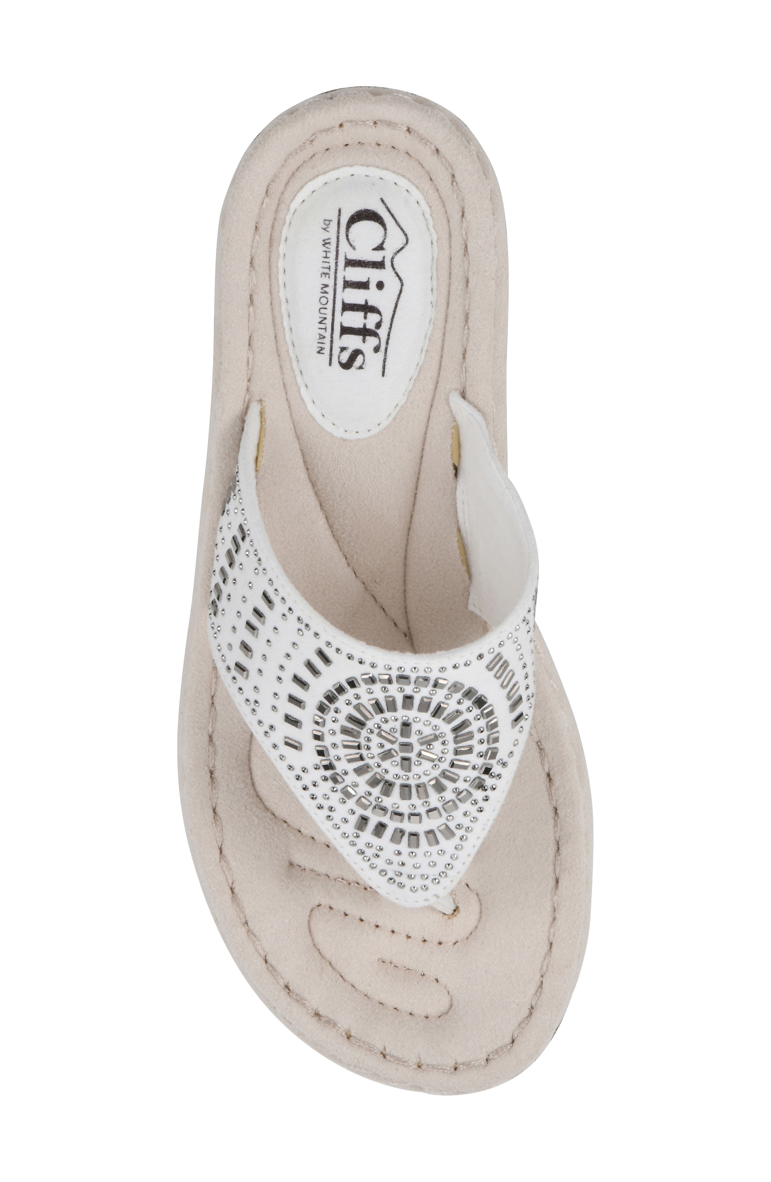 CLIFFS BY WHITE MOUNTAIN Cienna Thong Sandal - Wide Width, Alternate, color, White Fabric