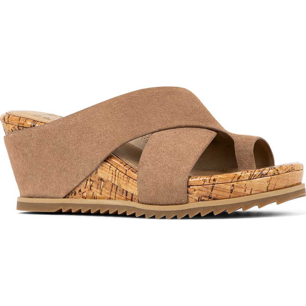 Donald Pliner Sisu Platform Wedge Sandal In Tobacco
