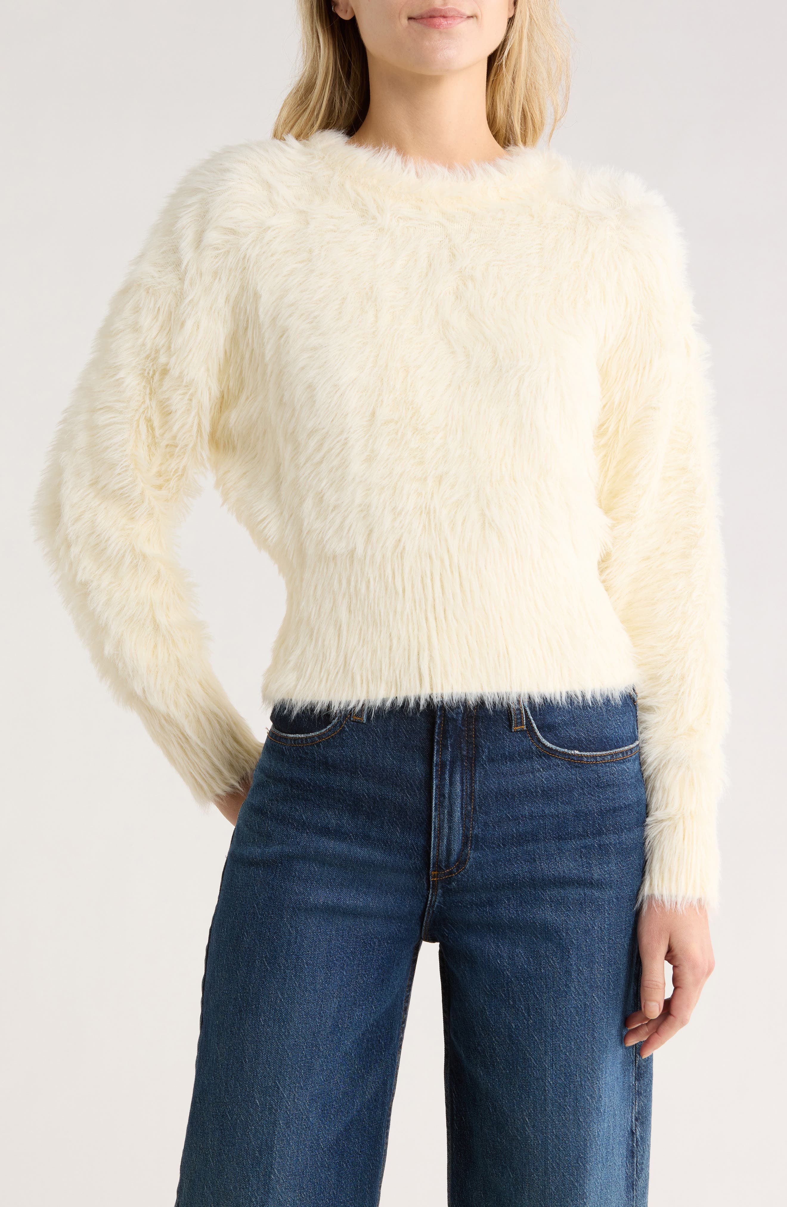 WAYF Fluffy Crop Sweater