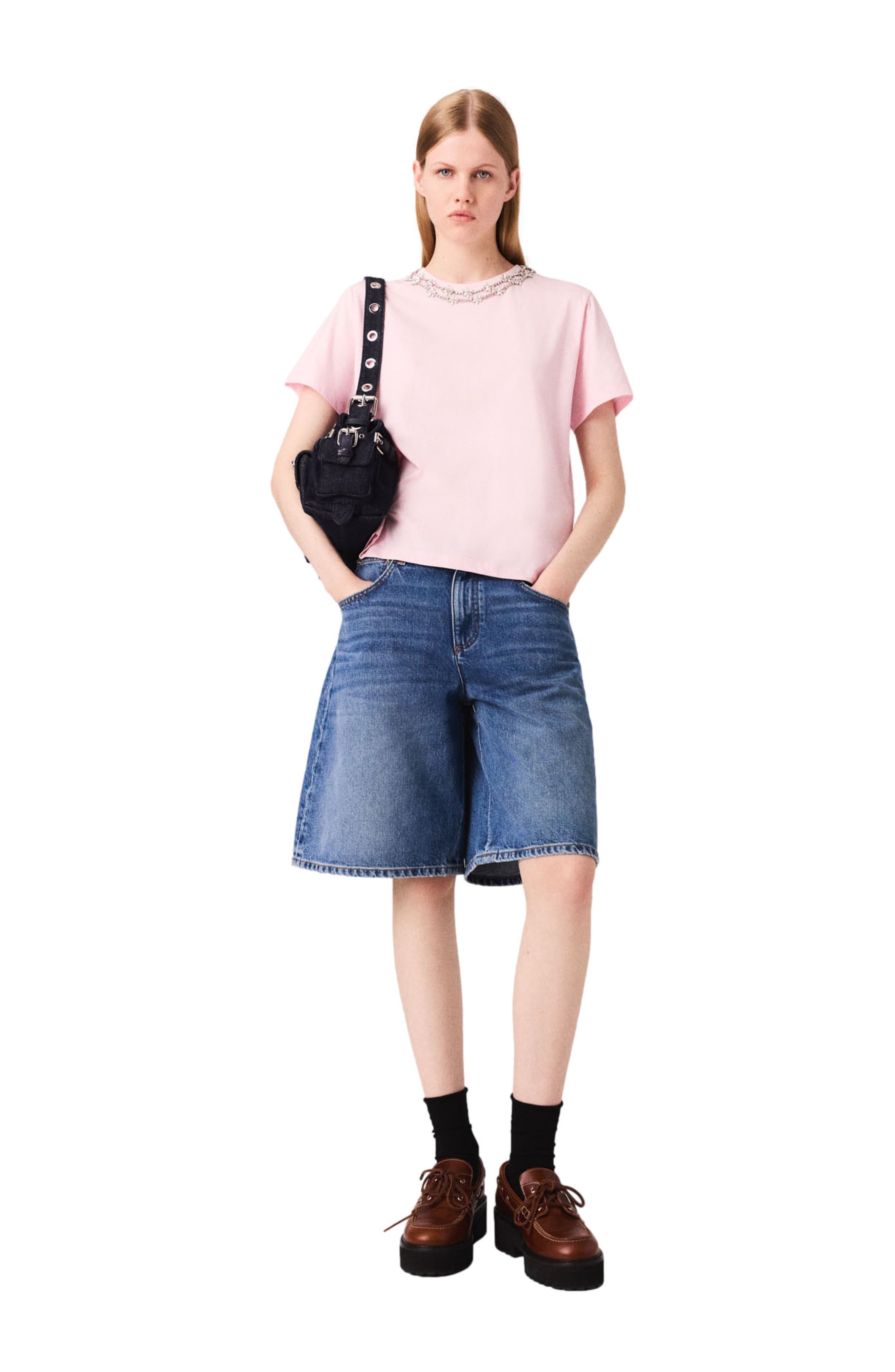 Short-sleeve jewel neck T-shirt