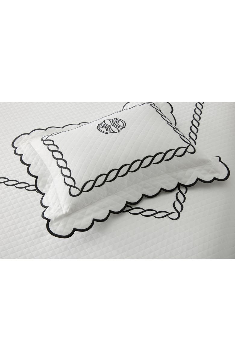 Matouk Classic Chain Scallop Matelassé Pillow Sham, Alternate, color, Black