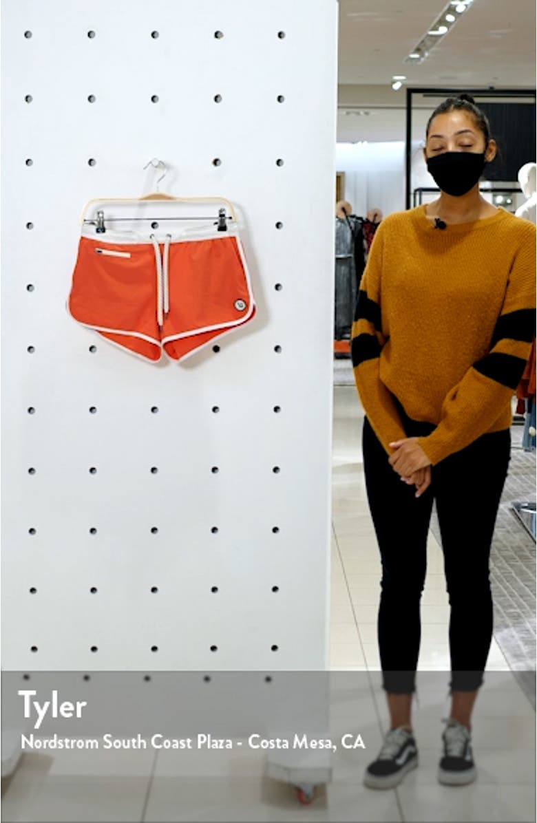 Tavi Shorts, sales video thumbnail