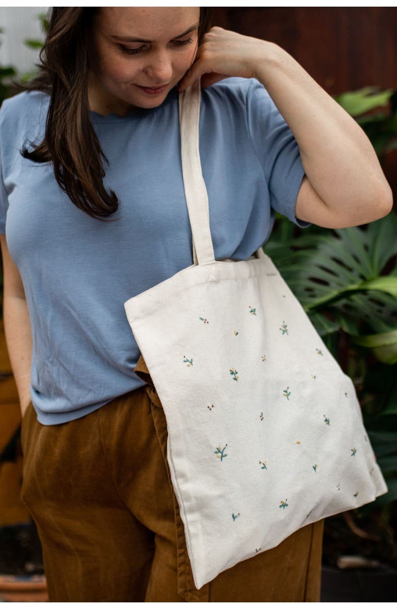Others Trade for Hope Tote with Flower Embroidery, Alternate, color, Natural