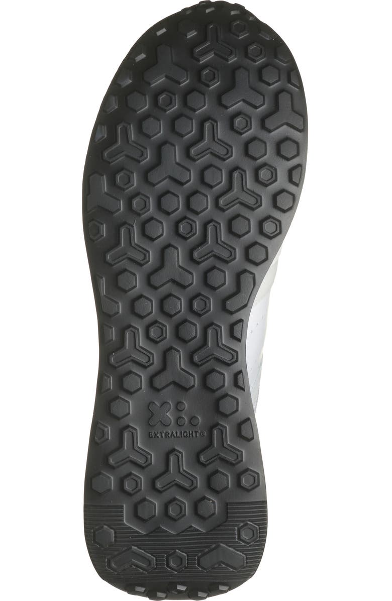 Magnanni Perforated Low Top Sneaker, Alternate, color,