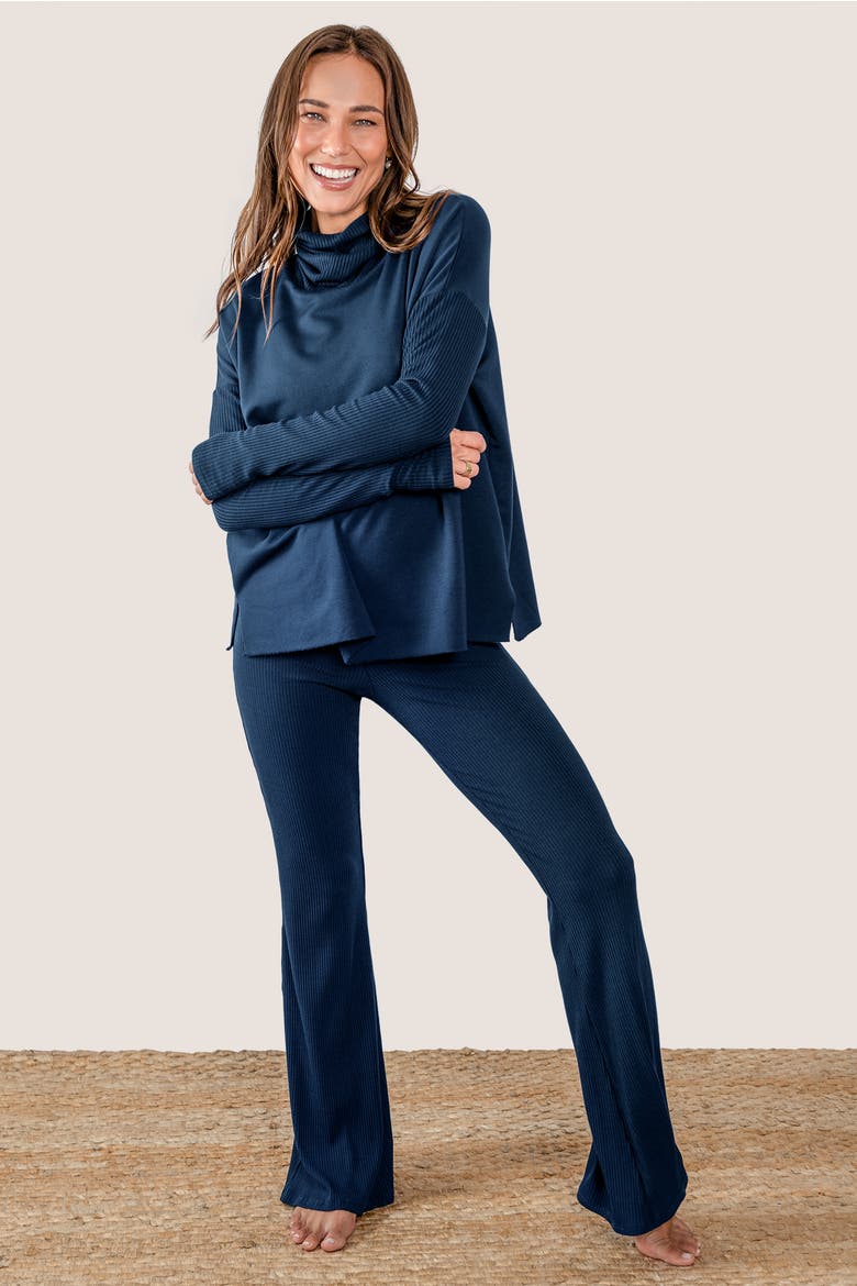 Light Hug® Bra-Free Fleece Turtleneck, Alternate, color, Navy