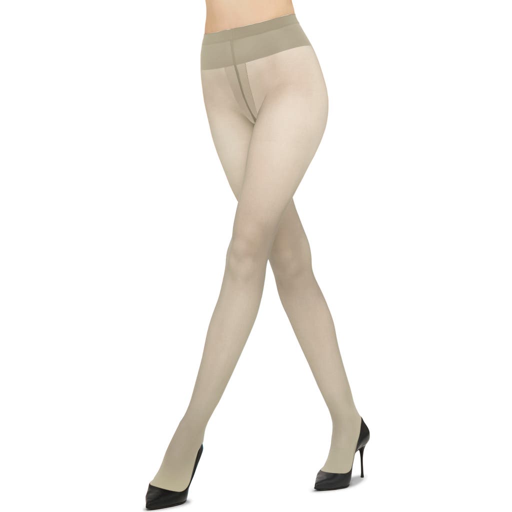 Wolford Individual 20 Control Top Pantyhose In Ecrue