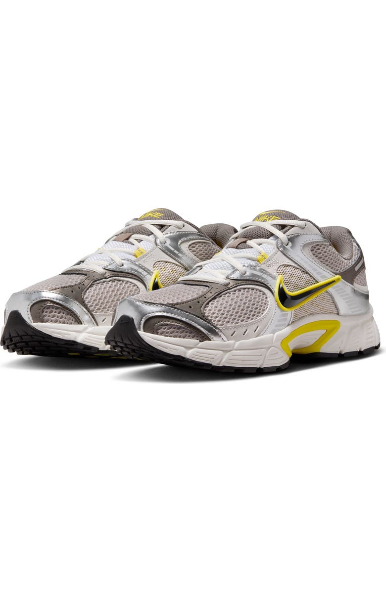 Nike V5 RNR Sneaker, Main, color, College Grey/ Black