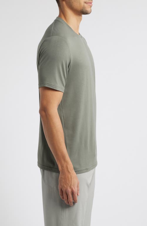 Free Fly Motion Performance T-shirt In Green