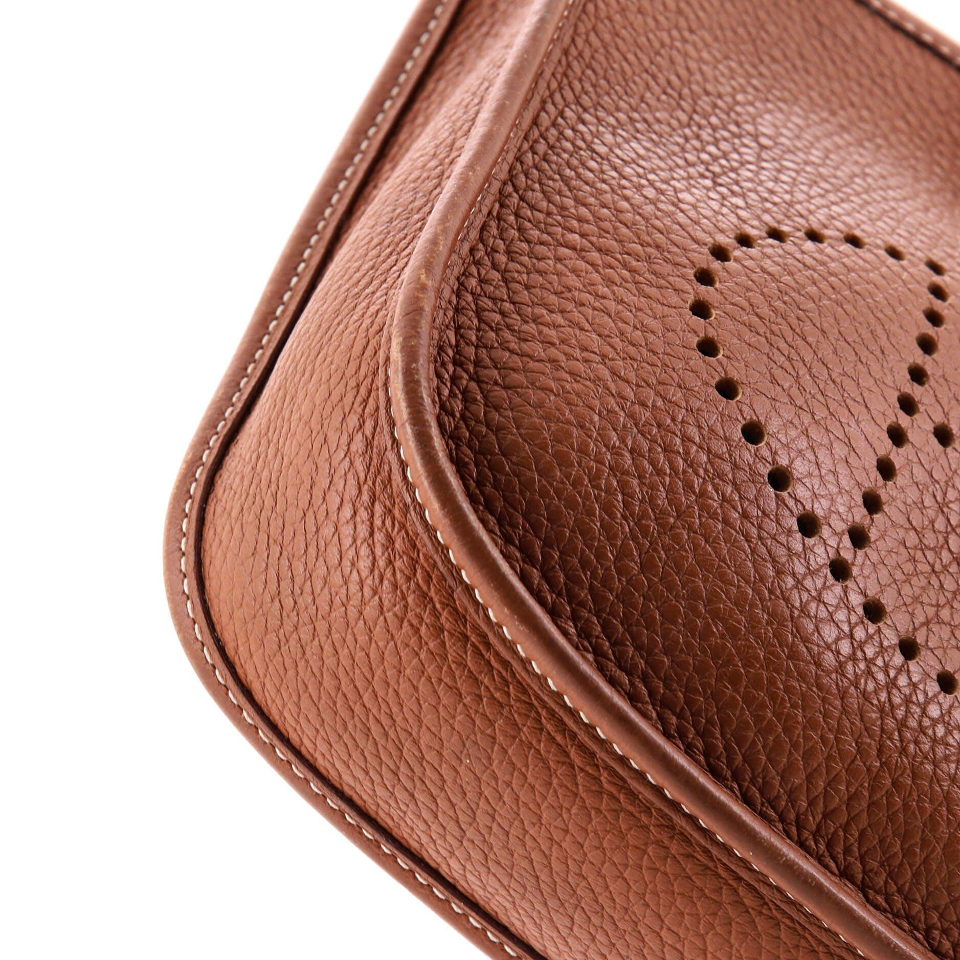 Pre-Owned Hermes Evelyne Bag Gen III Clemence TPM, Alternate, color, Gold