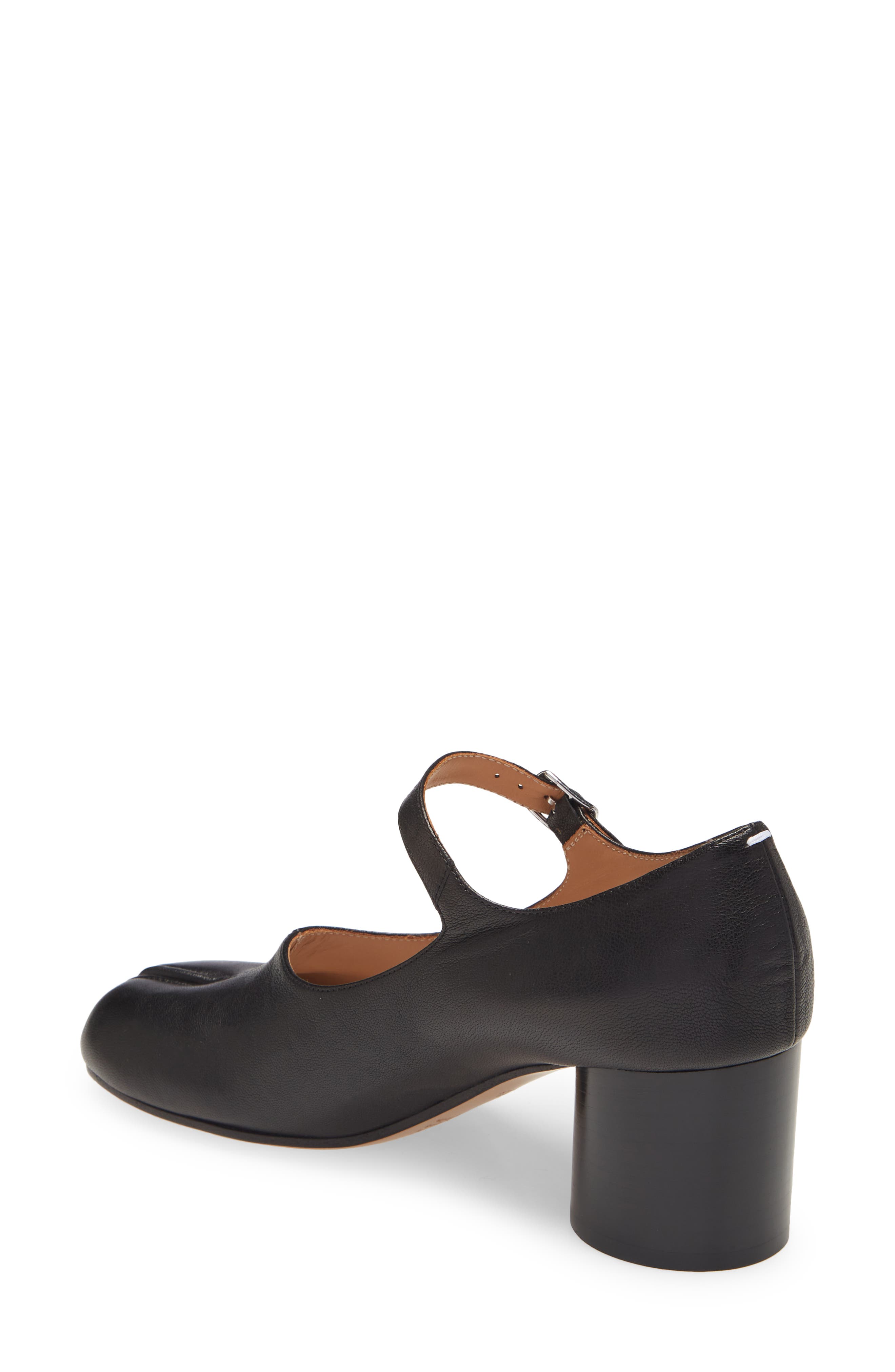 Maison Margiela Décolleté Tabi Mary Jane Pump, Alternate, color, 