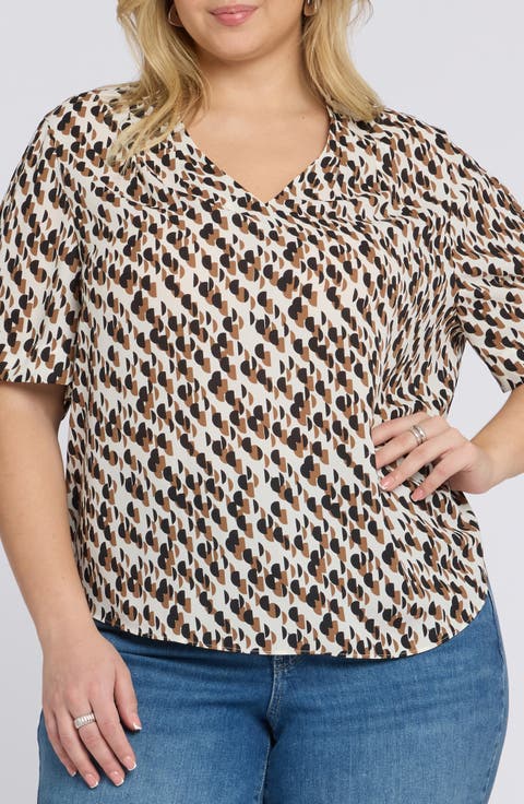 Charming Floral Top (Plus Size)