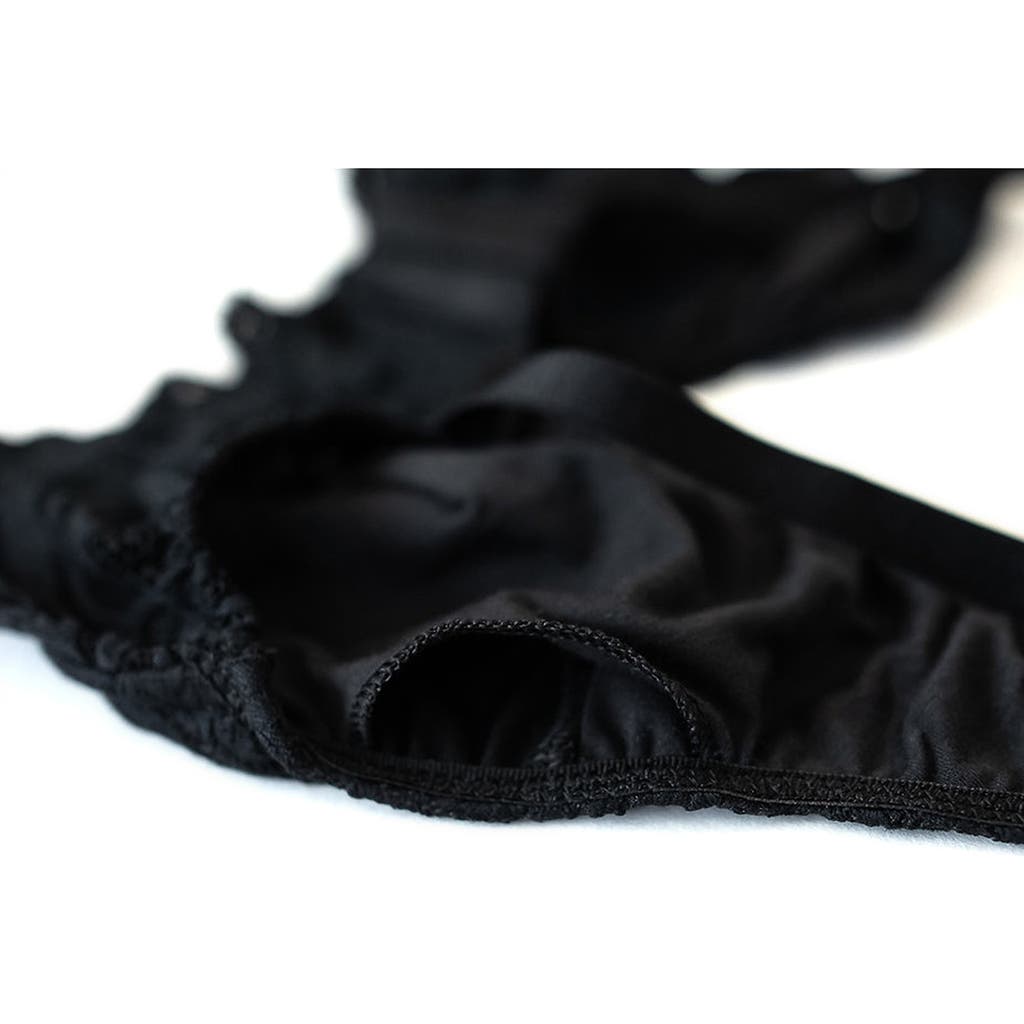 Everviolet Vela Pocketed Wireless Bra in Black  product