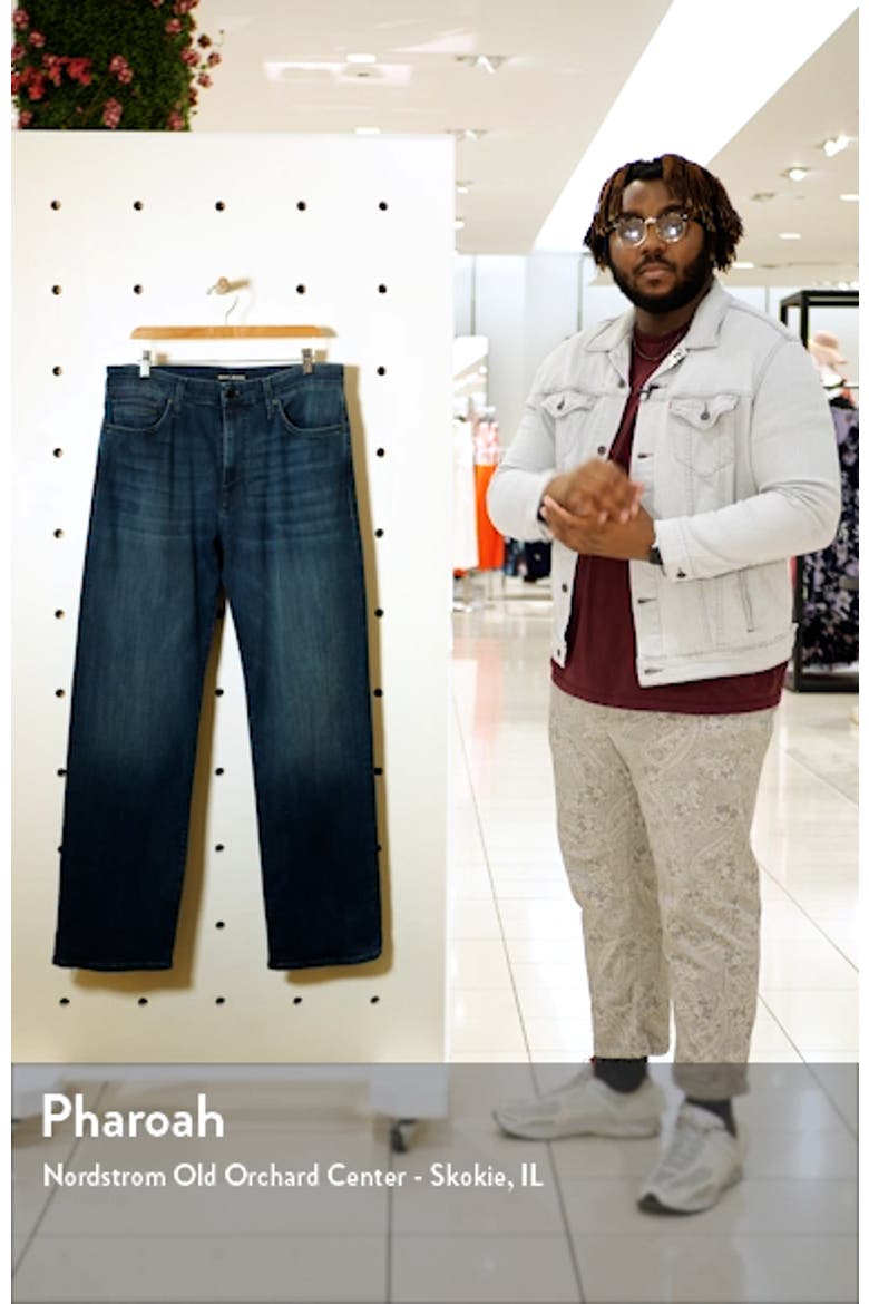Max Relaxed Fit Wide Leg Jeans video