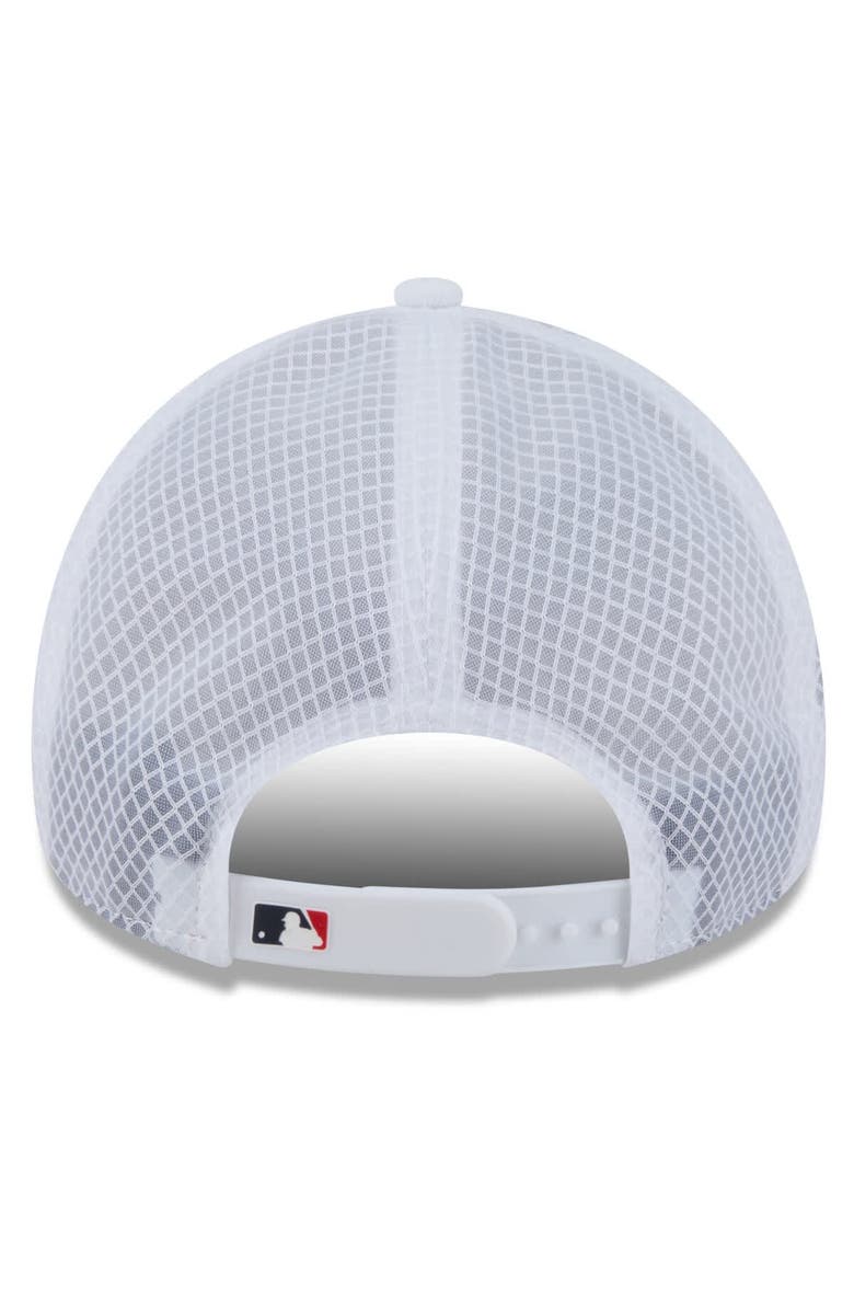 New Era Men's New Era White St. Louis Cardinals 2026 Batting Practice Apex 9FORTY Adjustable Trucker Hat, Alternate, color, White