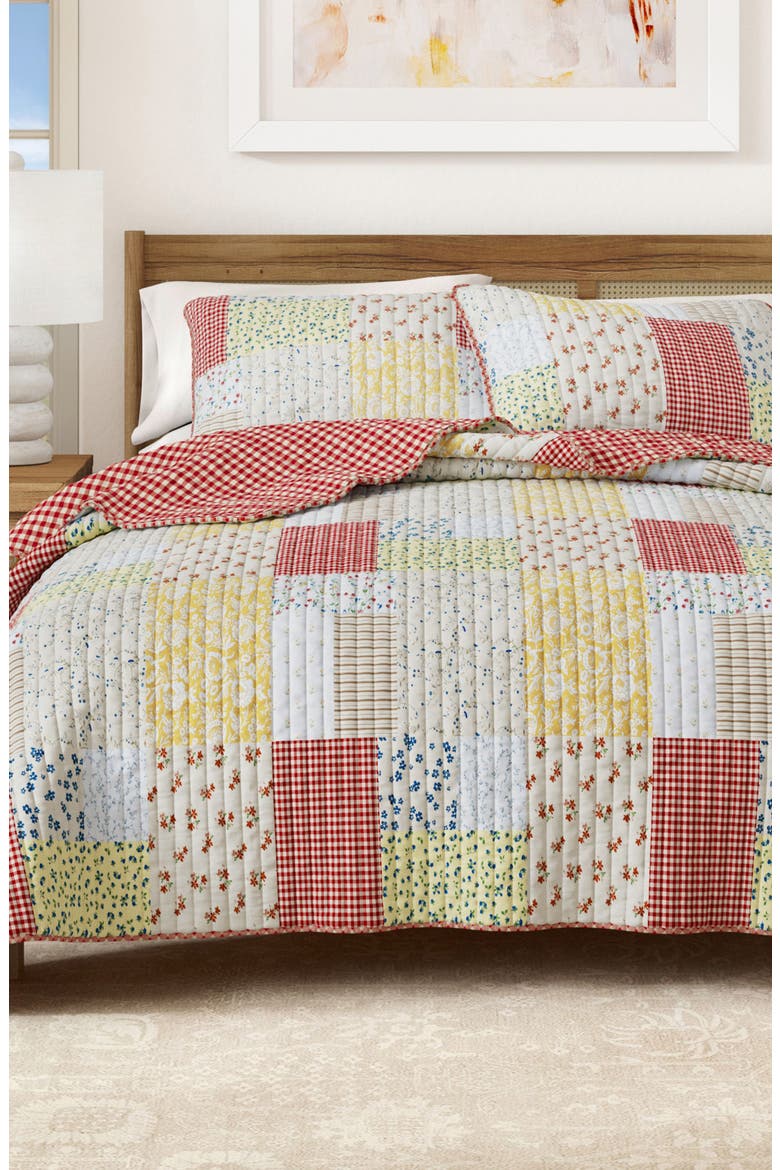 Cottage Floral Patchwork Quilt Set, Alternate, color, COTTAGE FLORAL PATCHWORK