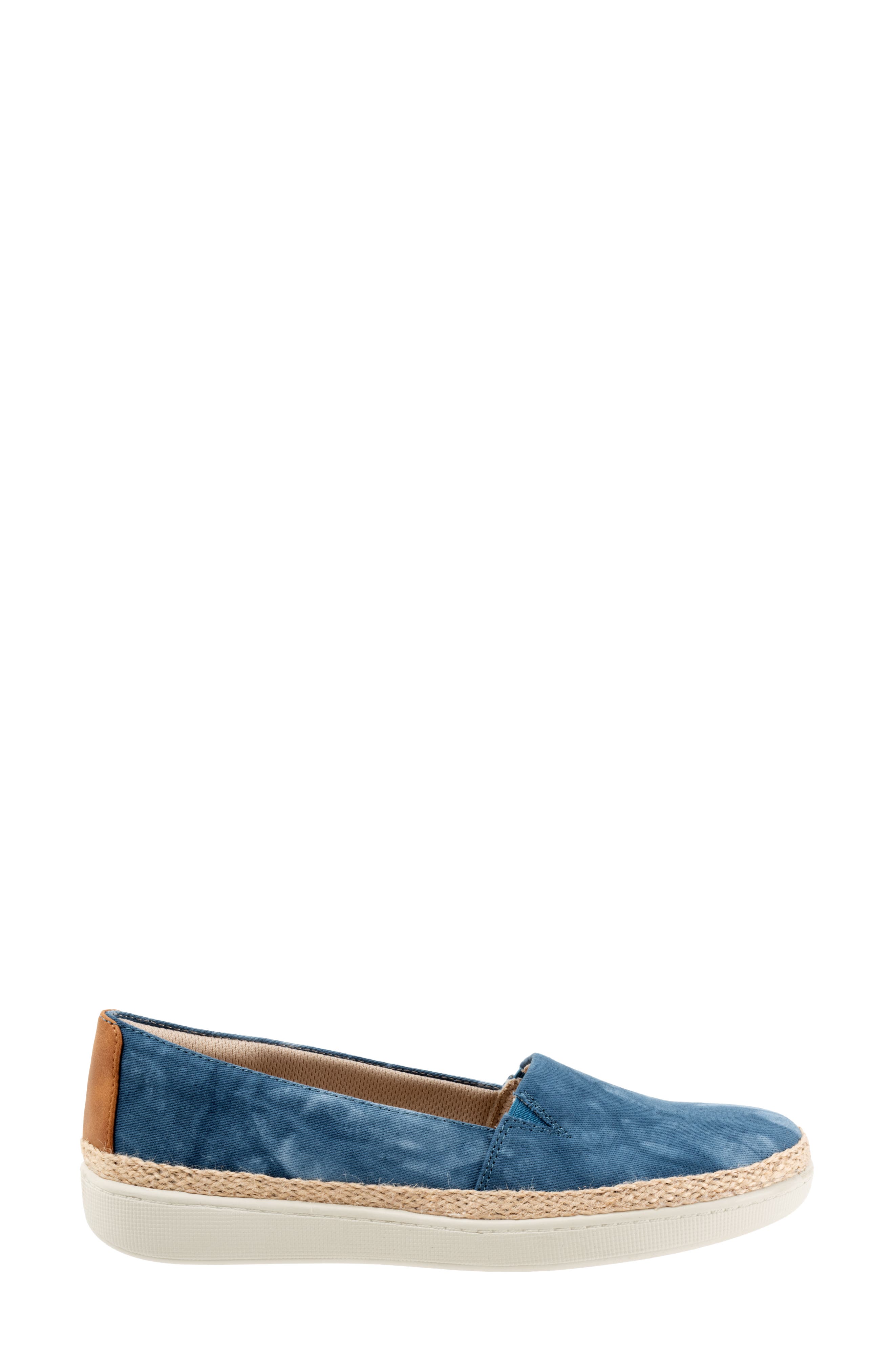 Trotters Accent Slip-On, Alternate, color, Blue Multi