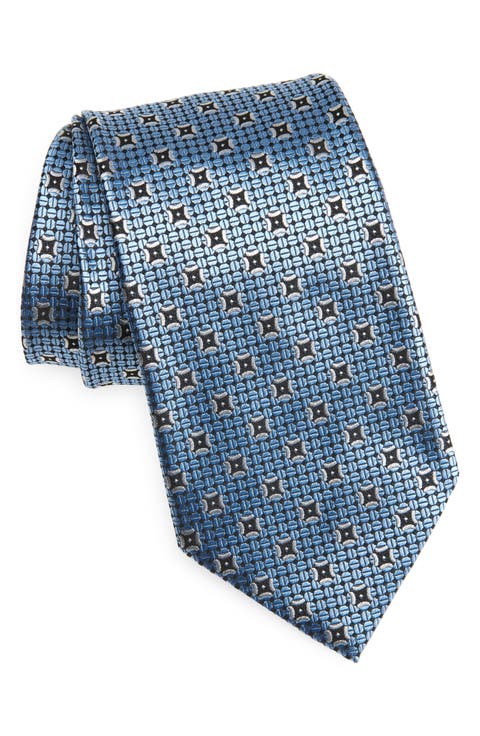 Medallion Mulberry Silk Tie