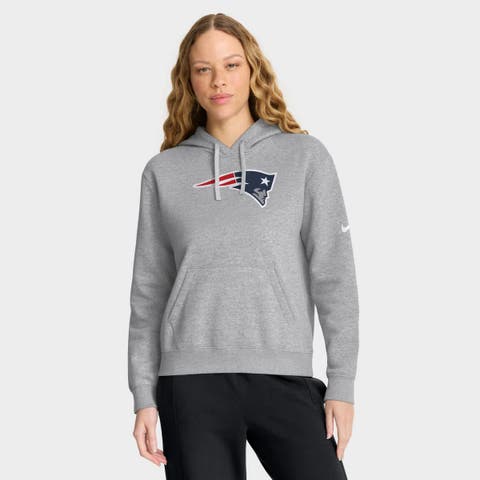 Women
s Nike Heather Gray New England Patriots Club Fleece Pullover Hoodie