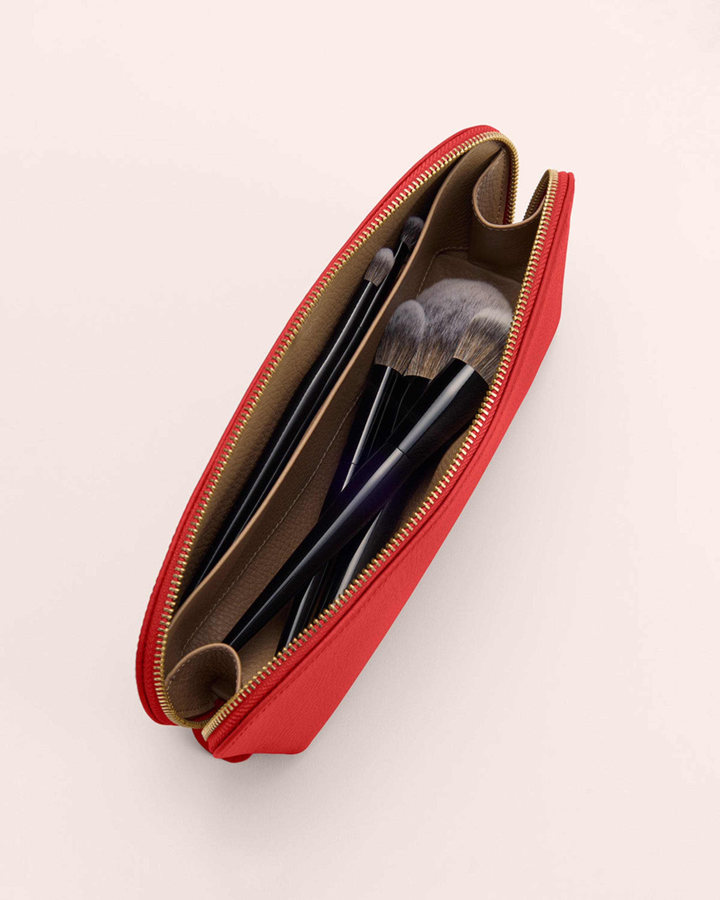 Beauty Case, Alternate, color, Red