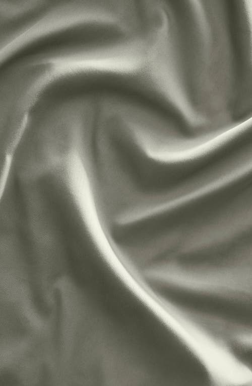 Boll & Branch Signature Hemmed Sheet Set In Sageleaf