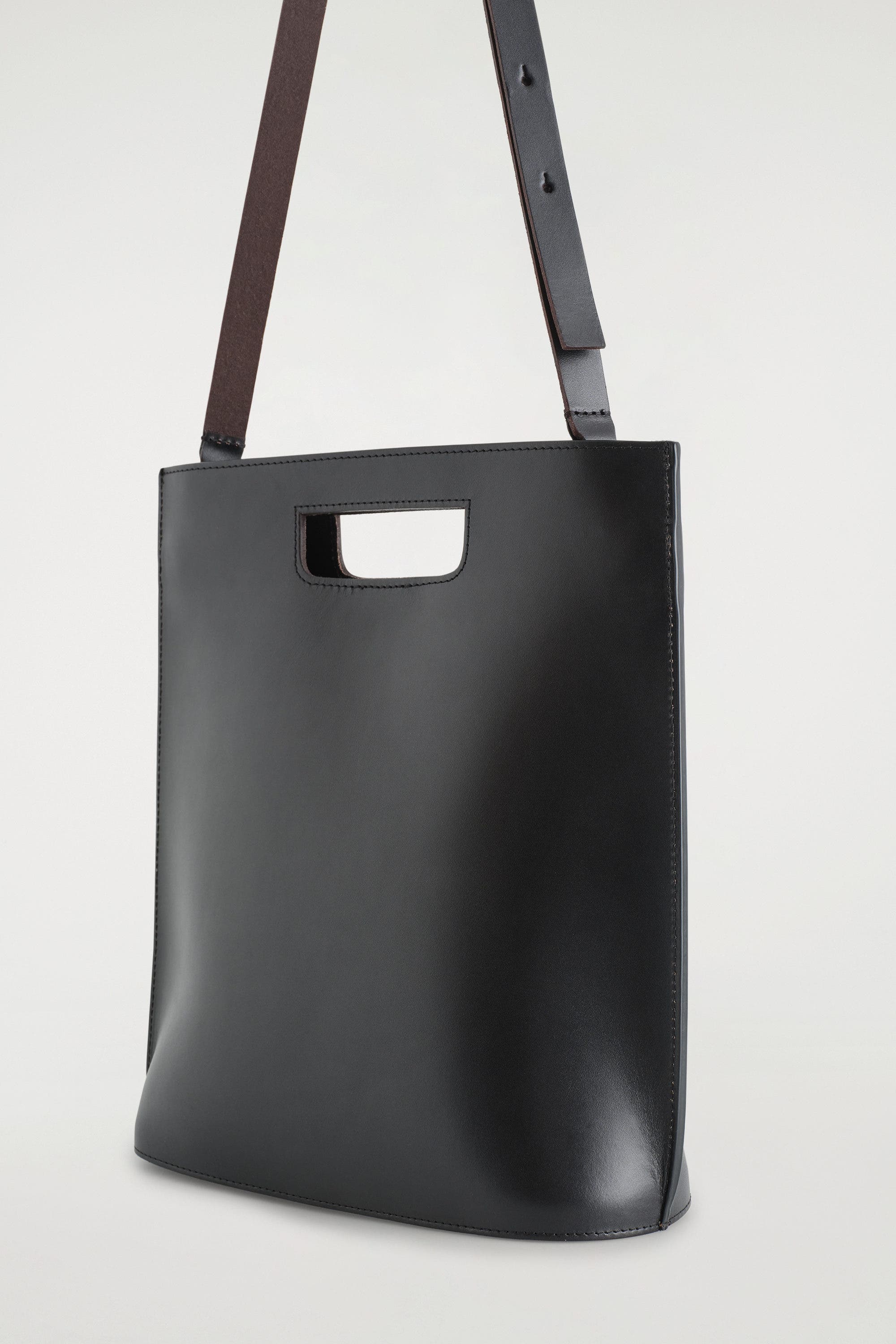 COS Folio Bag - Leather, Alternate, color, Black