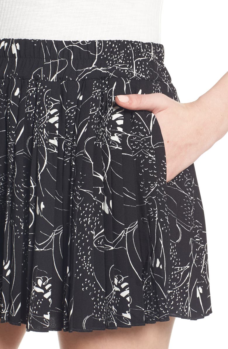 Leith High Waist Pleat Shorts, Alternate, color, 