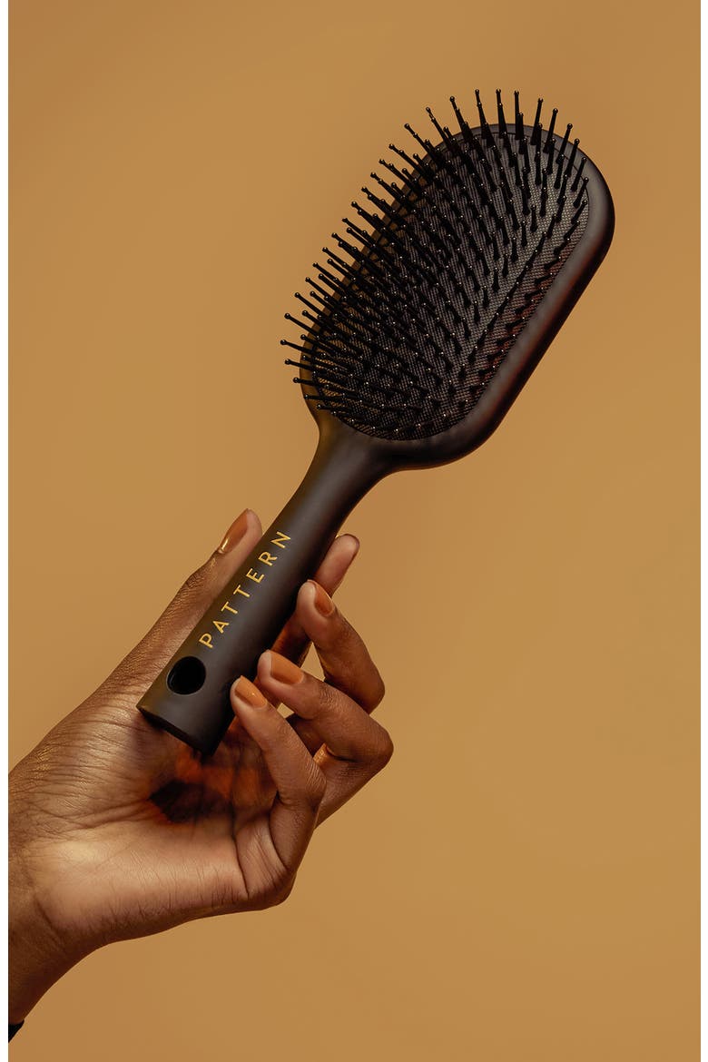 Paddle Brush, Alternate, color, NO COLOR