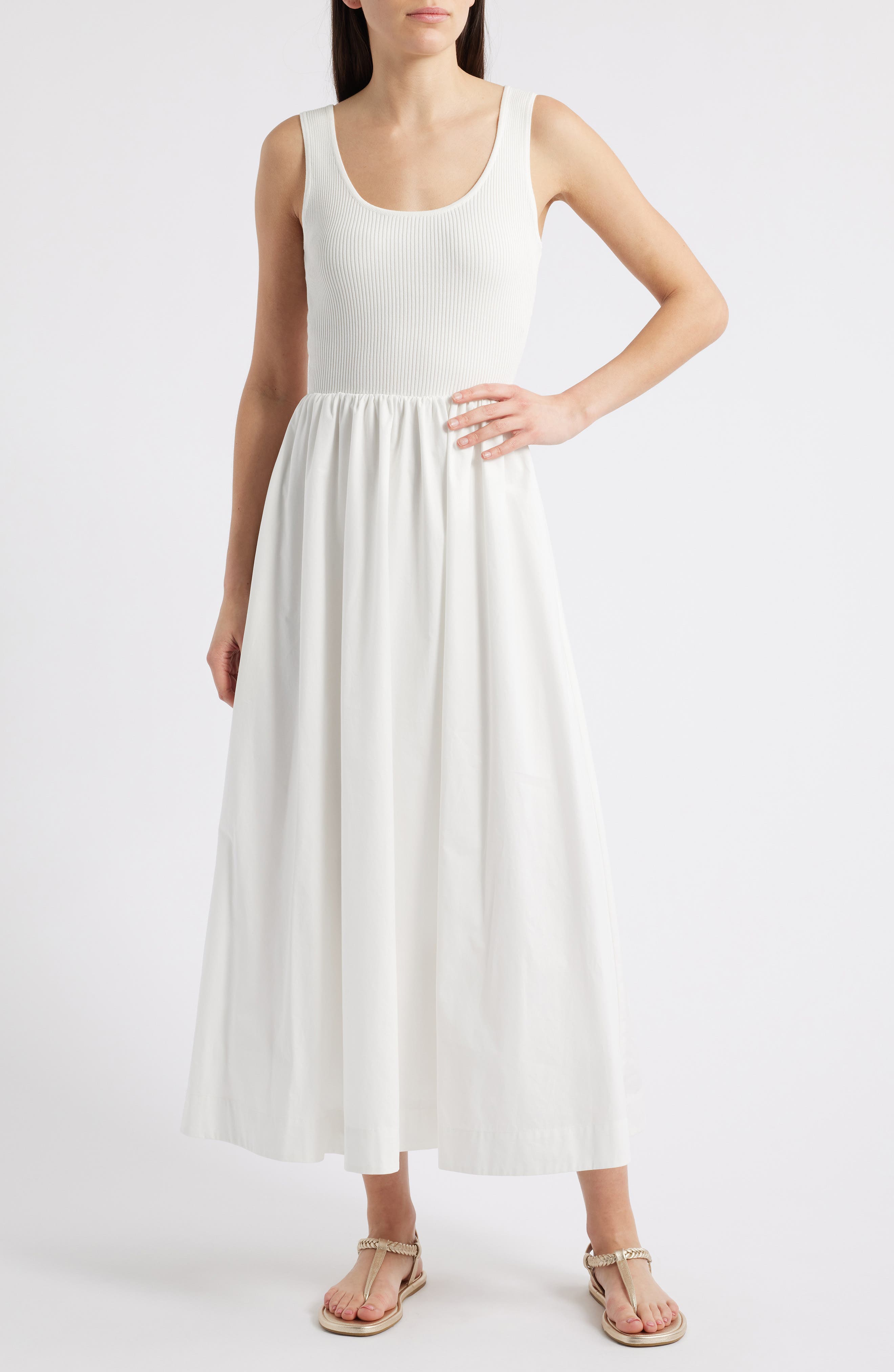 MOON RIVER Sleeveless Mixed Media Maxi Dress in Ivory 