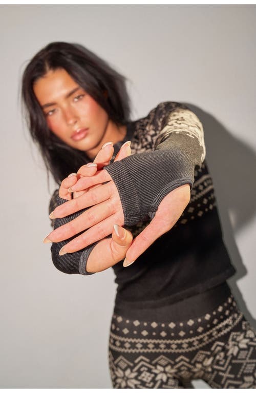 Vitality Baselayer Henley Top In Apres Ski