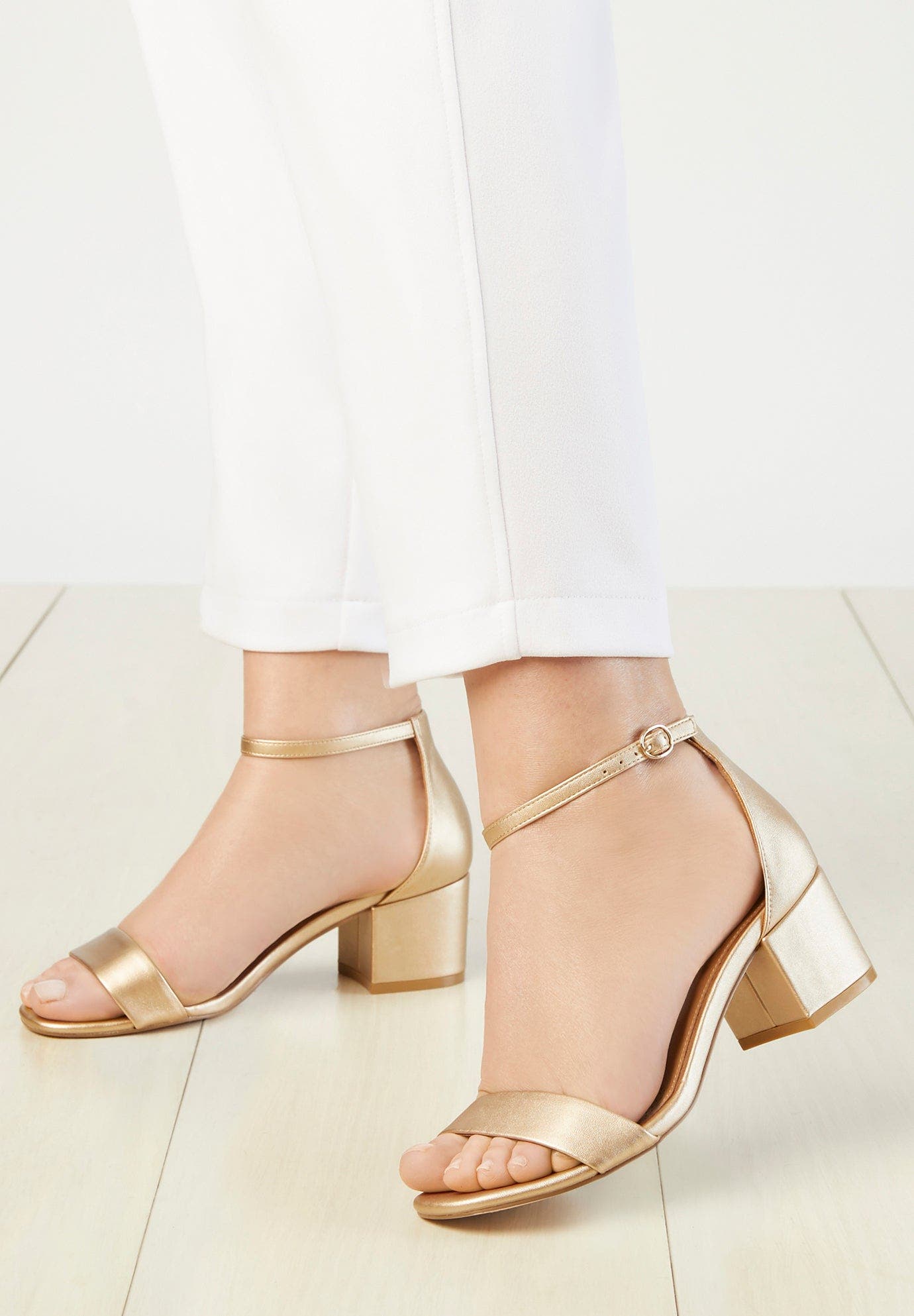 Comfortview The Orly Sandal, Alternate, color, Gold