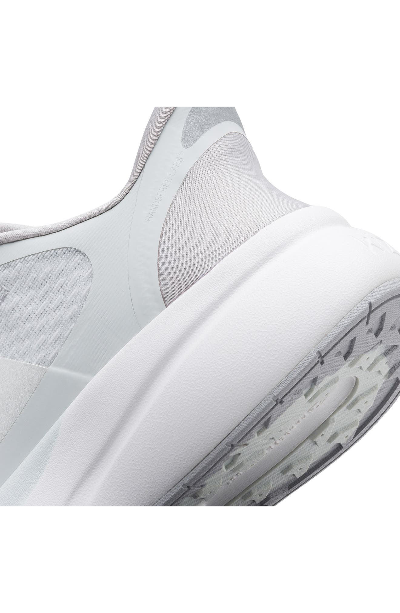 Freedom Hands-Free Run Sneaker, Alternate, color, BARELY BLUE