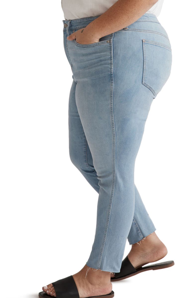 Madewell 10-Inch High Waist Skinny Crop Jeans, Alternate, color, Charlemont Wash