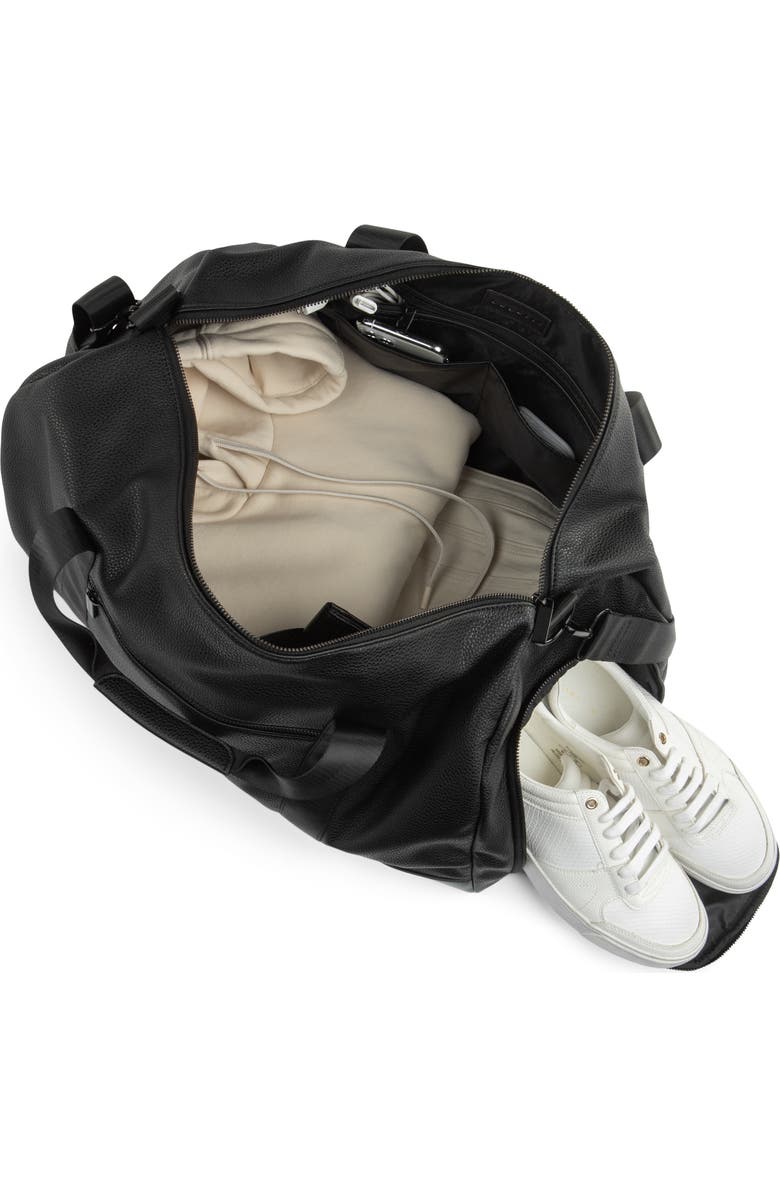 bugatti Central Duffle Bag, Alternate, color, Black