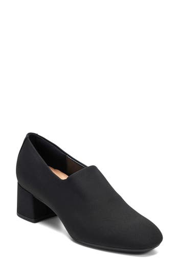 Easy Spirit Daniella Square Toe Pump In Black