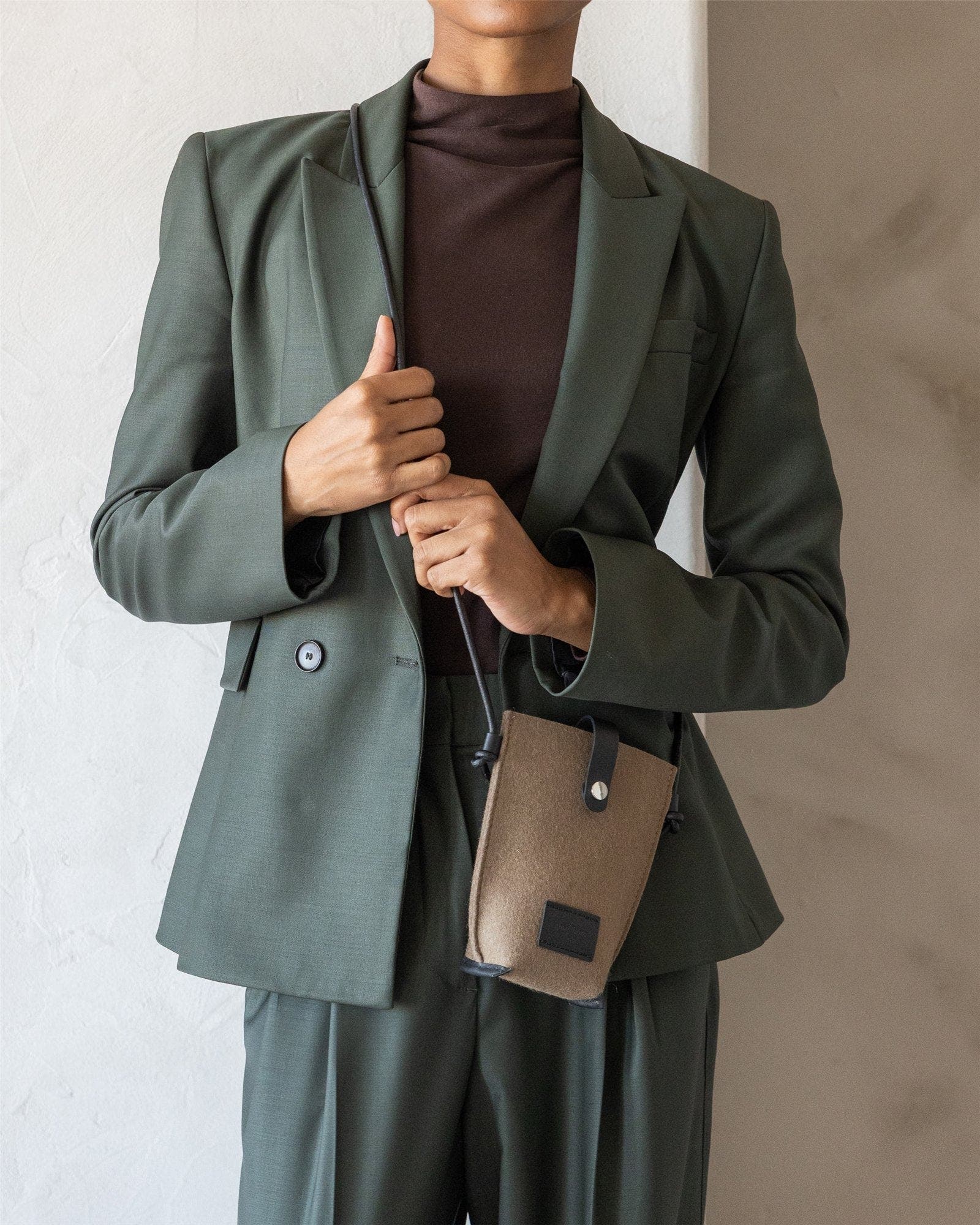 Graf Lantz Hana Merino Wool Phone Crossbody, Alternate, color, Cumin