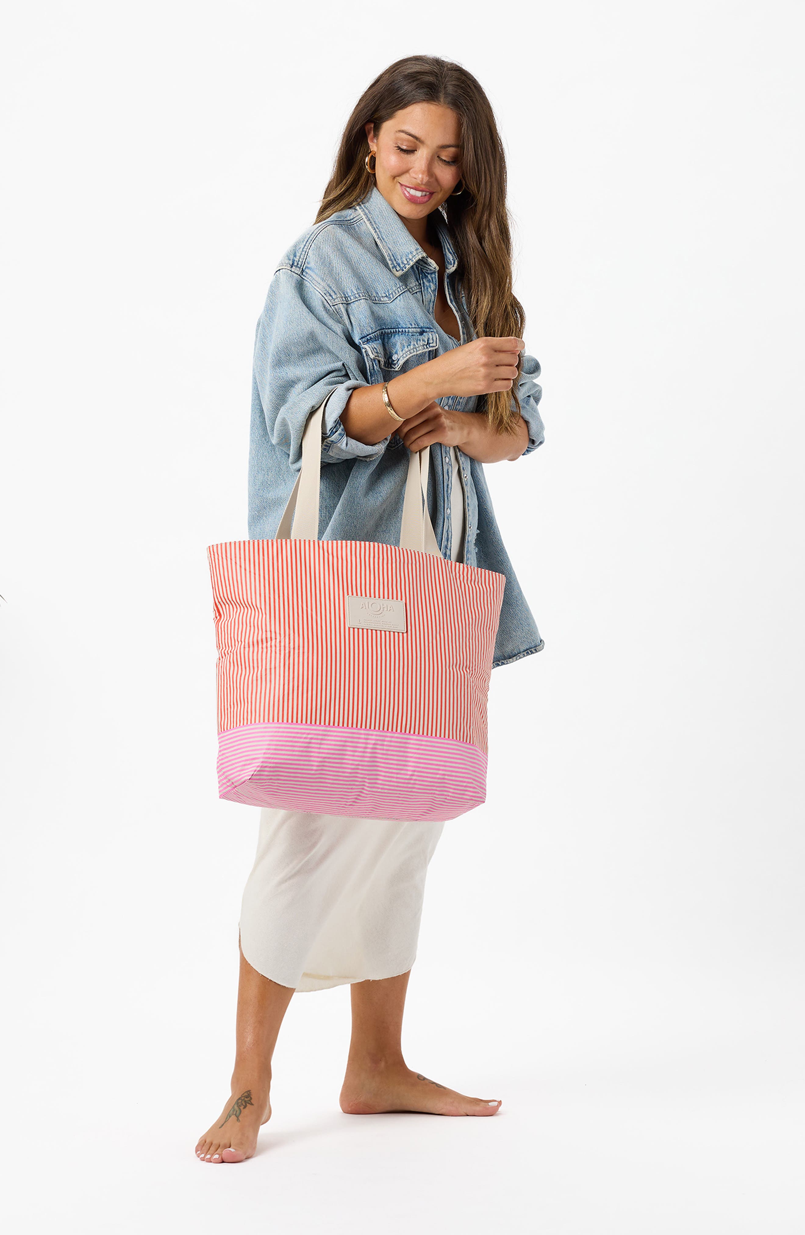 Aloha Collection Day Tripper Cabana Day Water Resistant Tote, Alternate, color, Red Haute/ Sandstone