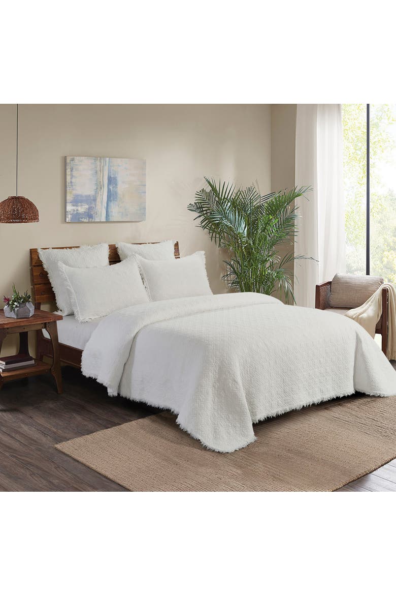 Trellis Cotton Geometric Stitch Quilt Set - Reversible and Machine Washable, Main, color, White