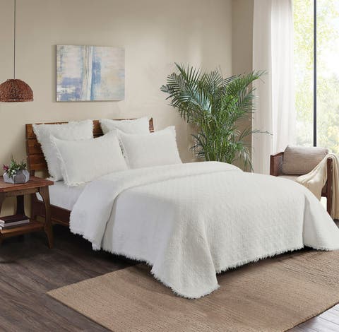 Trellis Cotton Geometric Stitch Quilt Set - Reversible and Machine Washable