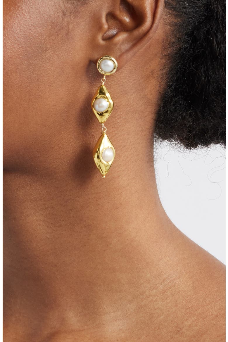 Freshwater Pearl Almond Drop Earrings, Alternate, color, GOLD