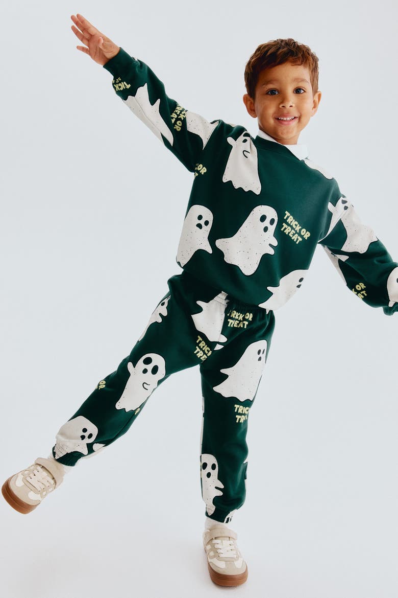 2-Piece Printed Sweatshirt And Joggers Set, Alternate, color, Dark green/ghosts