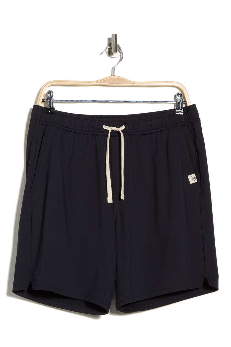 Cloud Track Shorts, Alternate, color, BLACK
