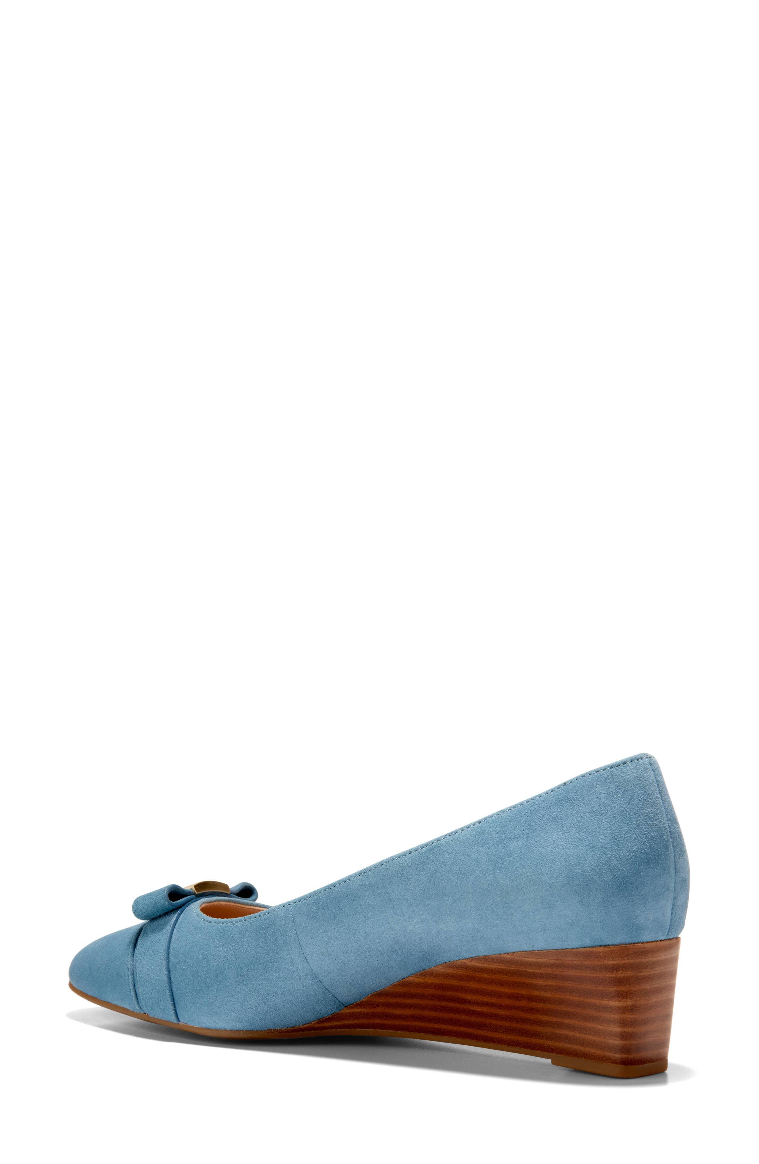 Malta Bow Wedge Pump, Alternate, color, PROVINCIAL BLUE SUEDE