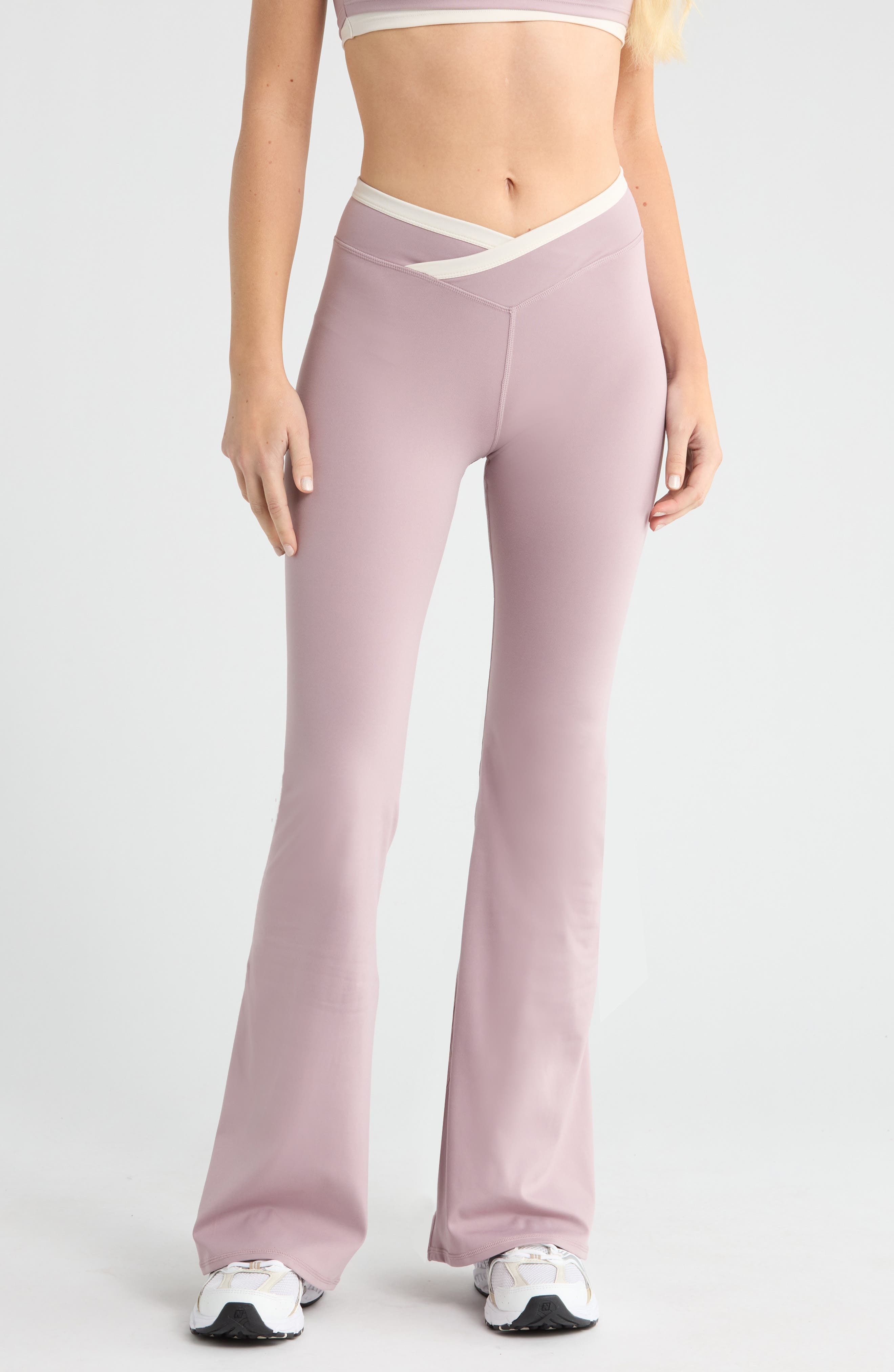 PacSun Contrast Crossover Flare Leggings