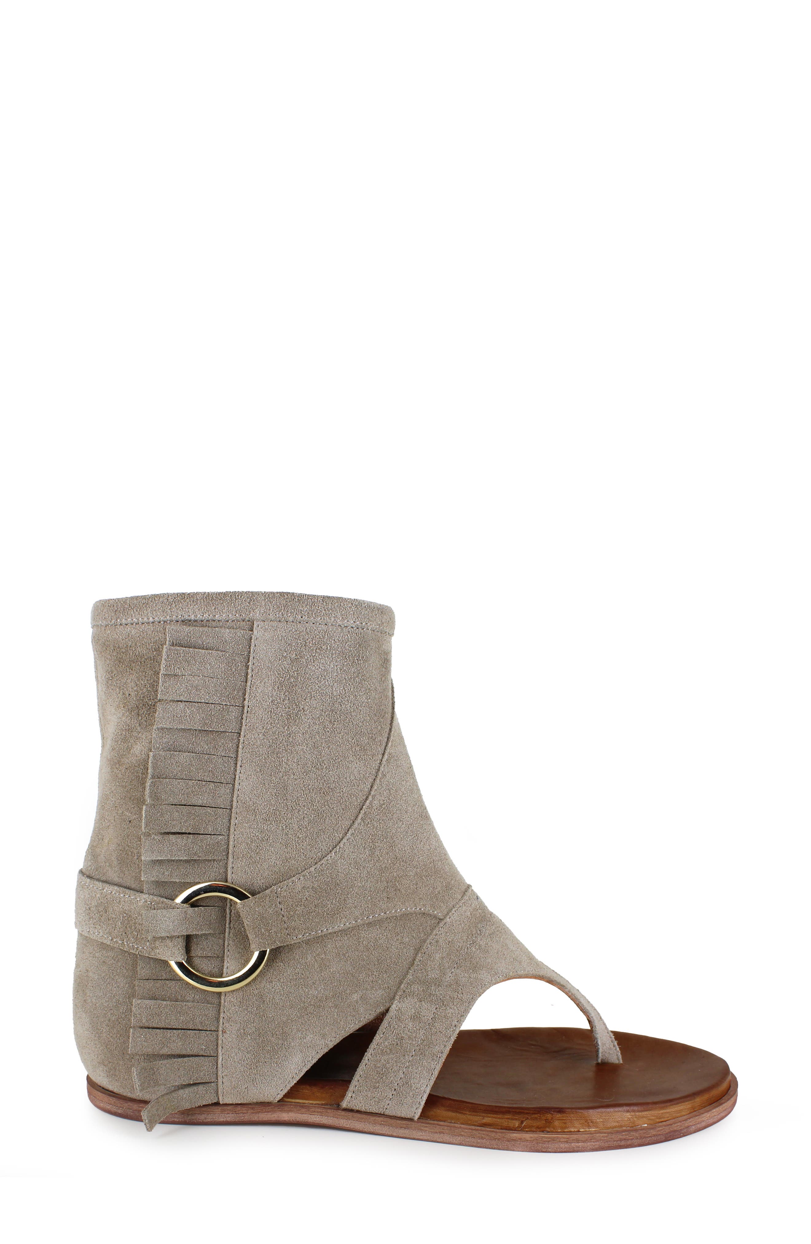 Artisan Crafted By Zigi Aldonza Gladiator Sandal, Alternate, color, Off White/ Grey