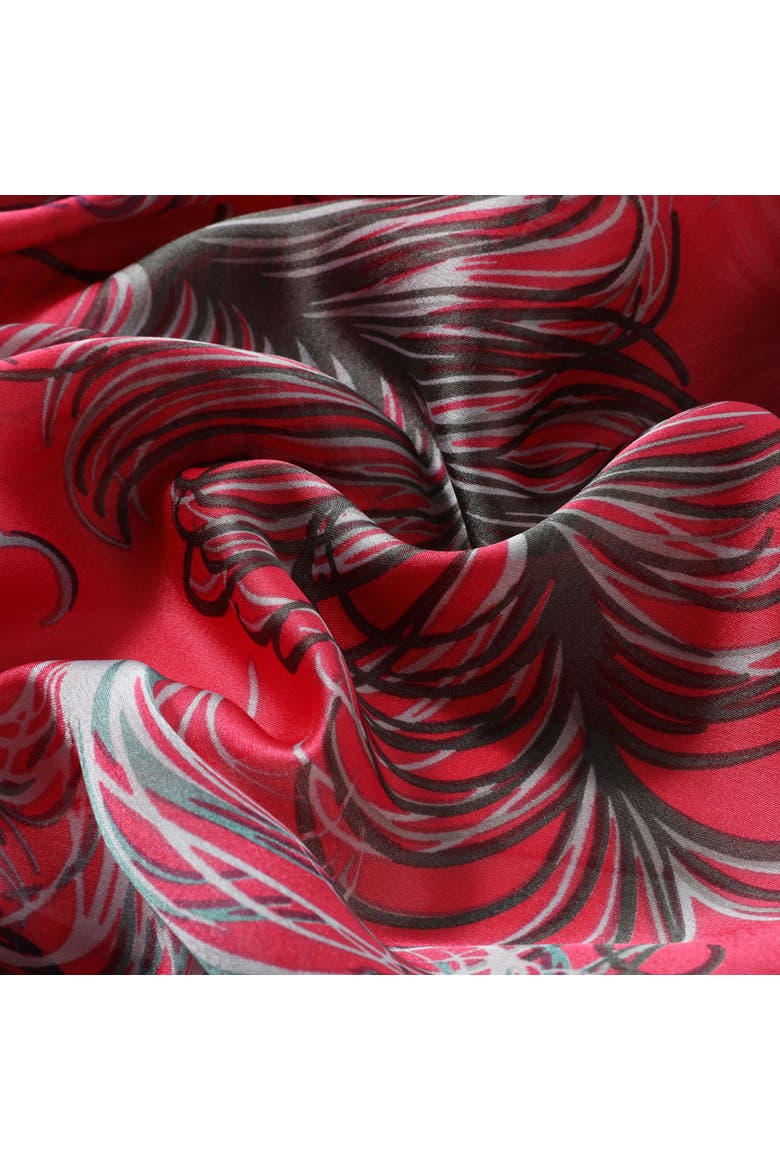 The Valencia Scarf, Alternate, color, Red/Pink