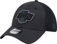 New Era Men's New Era  Black Los Angeles Kings Blackout 39THIRTY Flex Fit Hat