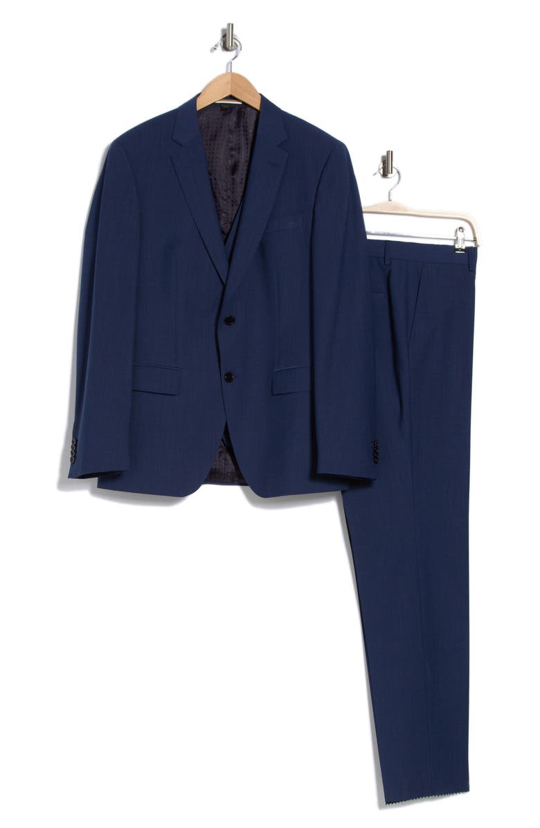 Huge Suit