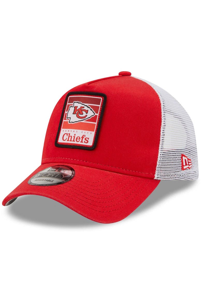 Men's New Era Red/White Kansas City Chiefs Gradient Trucker 9FORTY Snapback Hat, Main, color, Red